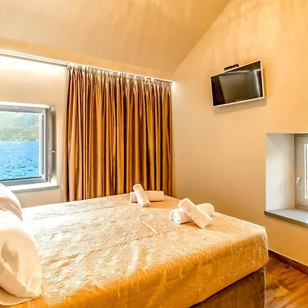 Medvinjak Sleeps 8 With Pool Air Con And Wifi Korcula Town